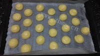 鲜香可口的冻卡仕达泡芙做法图解9)