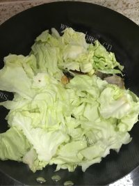 手撕包菜做法图解8)