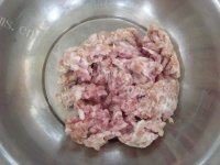 「美味可口」四喜丸子做法图解1)
