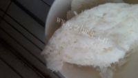 美味的鲜虾炒饭做法图解3)