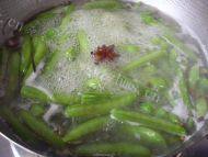 家常菜五香豌豆