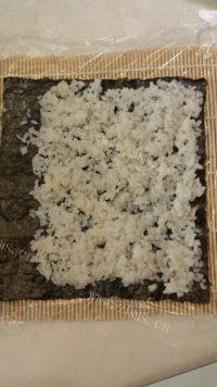 自己做的寿司做法图解7)