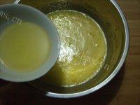 自制奶香酥条做法图解4)