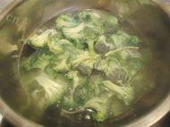 「绿色食物」蒜蓉西兰花做法图解1)