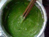 鲜香的菠菜鸡蛋饼做法图解5)
