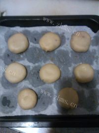 回味无穷的红豆酥饼做法图解6)