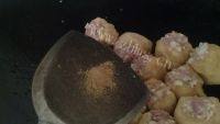味道不错的油豆腐镶肉做法图解10)