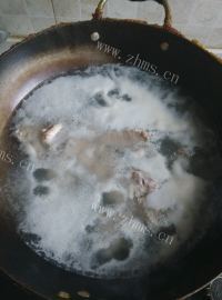 家常菜玉米烧排骨做法图解1)