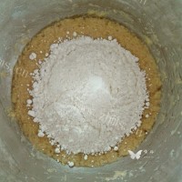 美味芝麻薄脆饼干做法图解3)