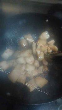 美味的红烧肉做法图解7)