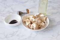 好吃的蚝油黑椒烤蘑菇做法图解1)