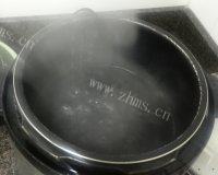 美味的长寿面做法图解4)