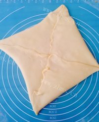 芝麻玉米酥做法图解8)