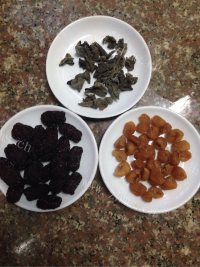 好喝的乌枣桂圆木耳汤做法图解1)