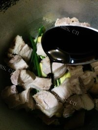 美味的东坡肉做法图解6)
