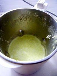 家常菜西兰花浓汤做法图解8)