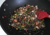 香飘十里的蛋包饭做法图解4)