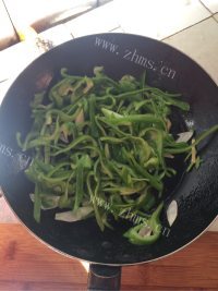 色香味俱全的青椒肉丝做法图解6)