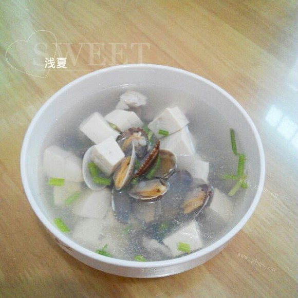 花蛤豆腐汤