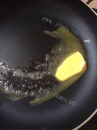 色香味俱全的自制牛排做法图解2)