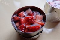 自制草莓果冻做法图解11)