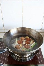美味的红烩大丸子