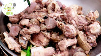 荤菜红焖野生天鹅肉做法图解3)