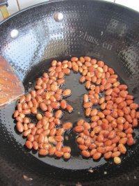 下酒菜香菜拌花生米做法图解2)