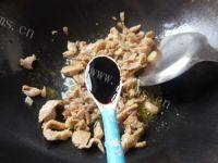 家常菜豆角炒瘦肉做法图解10)