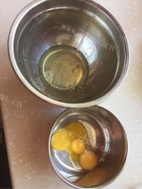 香喷喷的轻乳酪蛋糕做法图解1)