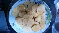 诱人烤土豆片做法图解4)