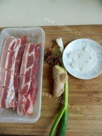 家常红烧肉做法图解1)