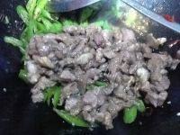 家常菜青椒炒羊肉做法图解10)