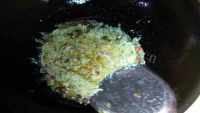 好吃的香椿炒蛋做法图解8)