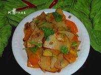 家常菜尖椒土豆片