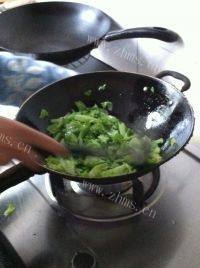 外婆教我做蒜蓉生菜做法图解6)