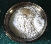 热腾腾的葱油花卷做法图解2)