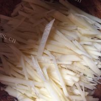 家常菜青椒炒土豆丝做法图解3)