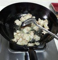  芳香四溢胡萝卜炒肉做法图解7)