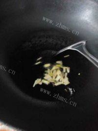 家常菜胡萝卜炒金针菇做法图解5)