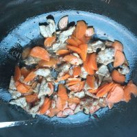 胡萝卜炒肉做法图解3)