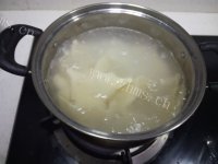 炒饺子皮做法图解4)