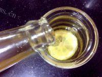 简易蜜渍柠檬做法图解5)