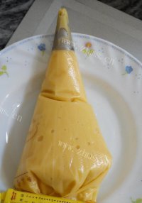 卡士达馅泡芙做法图解1)