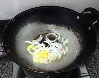 诱人的炒花蛤做法图解2)