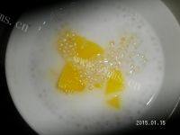自制椰汁木瓜西米露