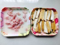 家常豆腐干香菇肉做法图解1)
