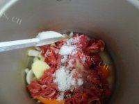 味道不错的牛肉炖土豆做法图解6)