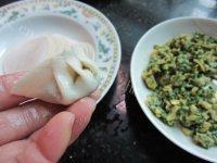 简单健康的韭菜鸡蛋饺子做法图解4)
