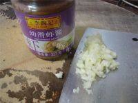 简单虾酱炒通菜做法图解2)
